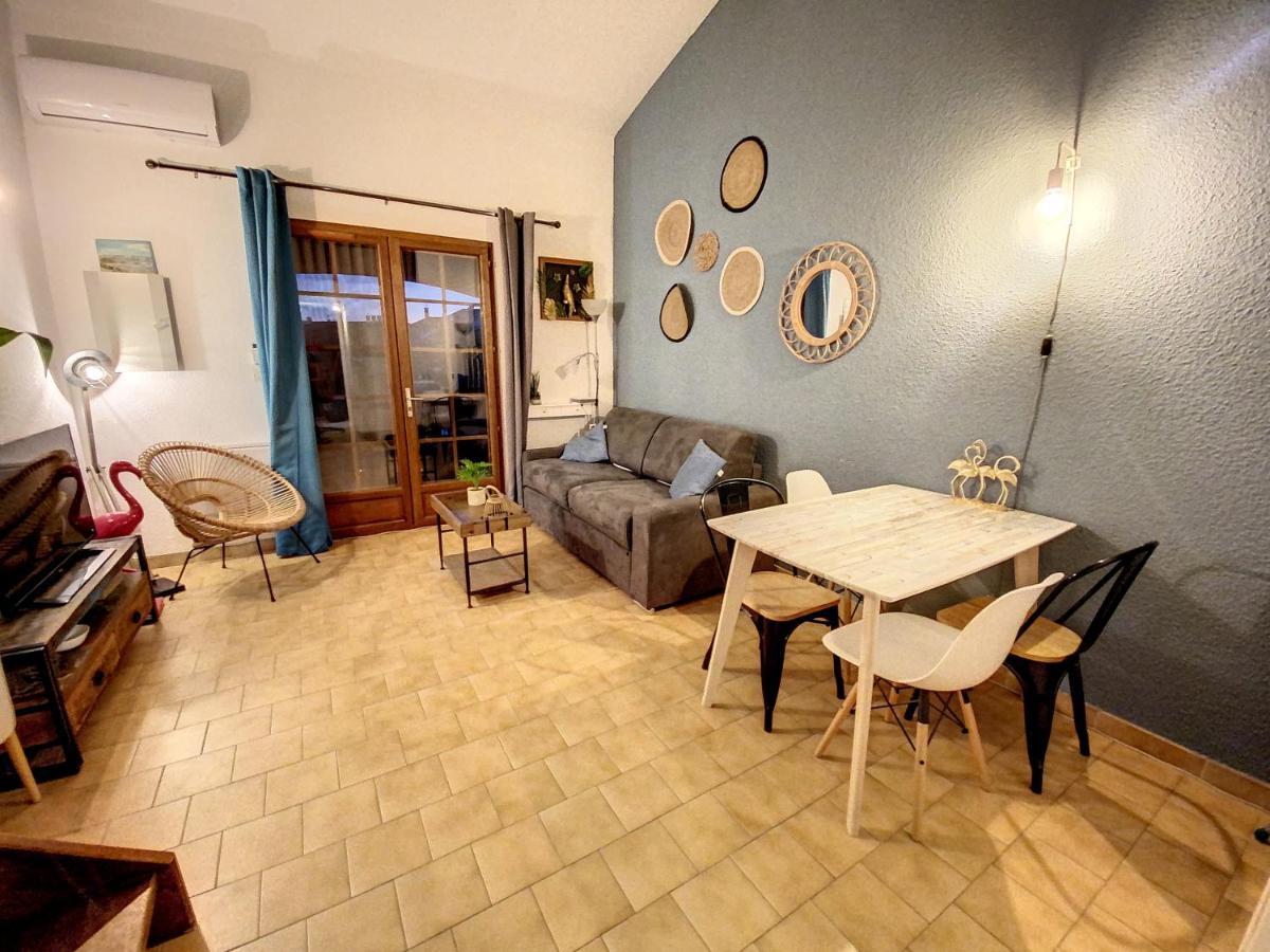 Superbe Duplex Aux Saintes Terrasse Plein Sud 3*** Appartement Buitenkant foto